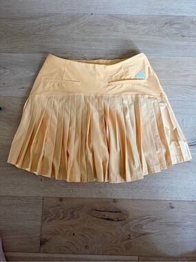 Adidas Women's Peach Pleated Tennis Skort